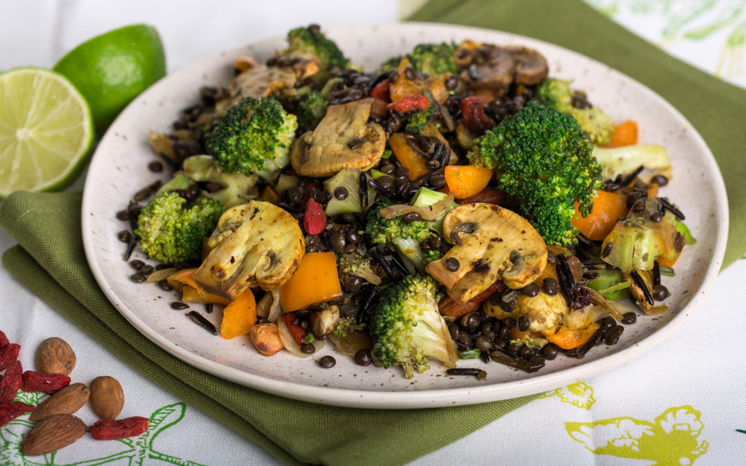 Spicy wild rice and vegetables